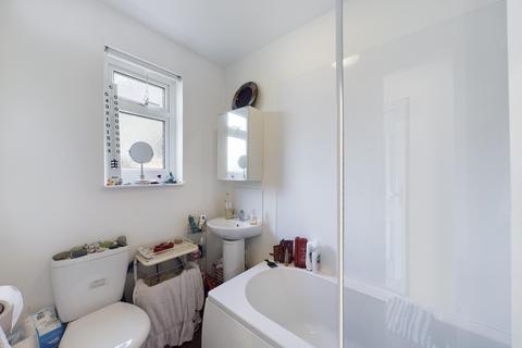 43 Elmcroft Close, Feltham, TW14 9HH