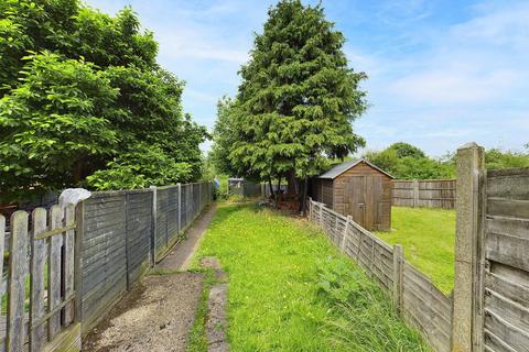 43 Elmcroft Close, Feltham, TW14 9HH