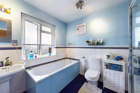 8 Deakin Leas, Tonbridge, TN9 2JU