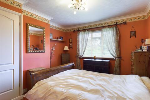 8 Deakin Leas, Tonbridge, TN9 2JU
