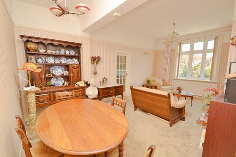 3a Dingle Road, Bournemouth, BH5 2DP