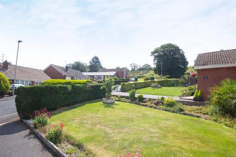12 Alpine Grove, Blackburn, BB2 4QW