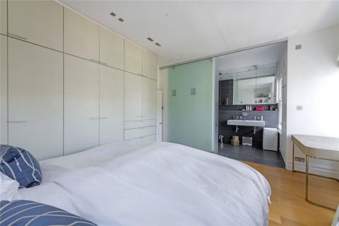 31 Gayville Road, London, SW11 6JW