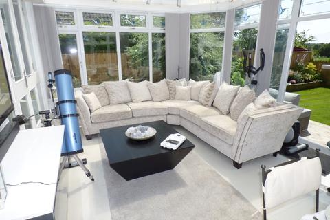 26 Ashbourne Drive, High Lane, Stockport, SK6 8DB