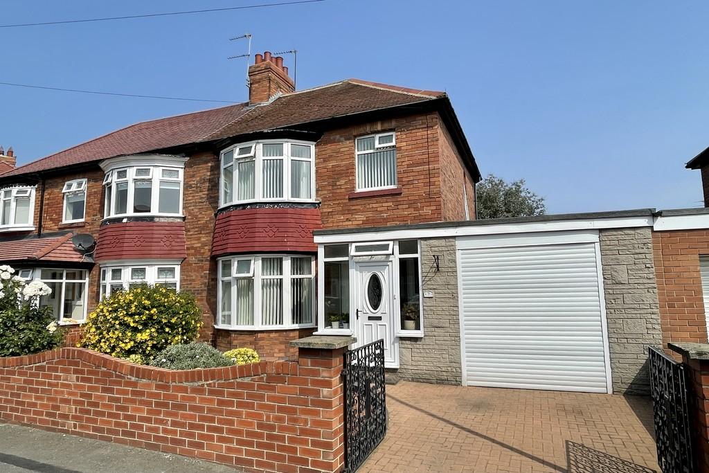Side Cliff Road, Fulwell 3 bed semidetached house £244,950