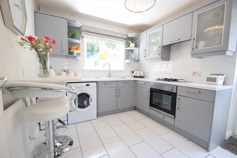 13 Gregory Close, Pencoed, Bridgend, CF35 6RF