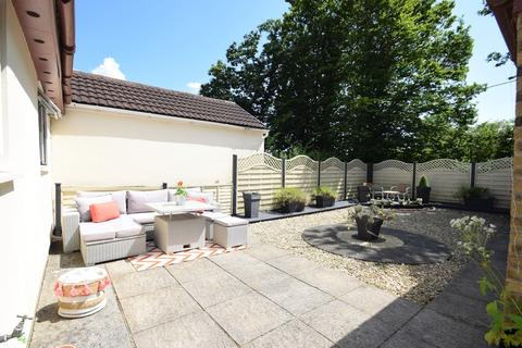 13 Gregory Close, Pencoed, Bridgend, CF35 6RF