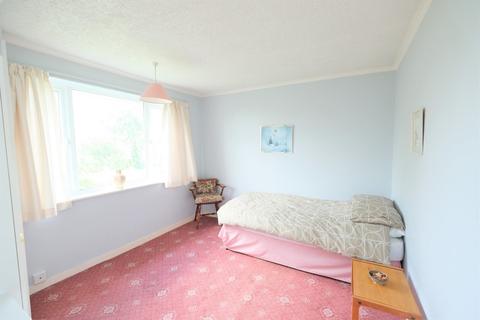 5 Pendennis Road, Orpington, BR6 9BL