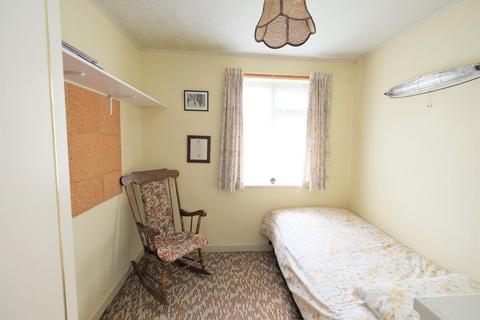 5 Pendennis Road, Orpington, BR6 9BL