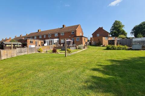 13 Beaumont Crescent, Brackley, NN13 6AS