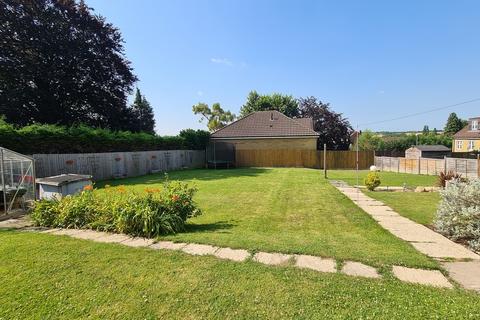 13 Beaumont Crescent, Brackley, NN13 6AS