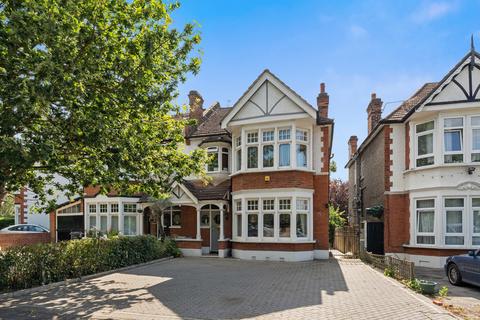 32 Blake Hall Crescent, London, E11 3RH