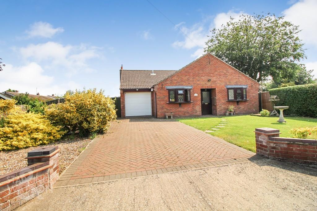 Black Street, Wintertononsea, Great... 3 bed detached bungalow £340,000