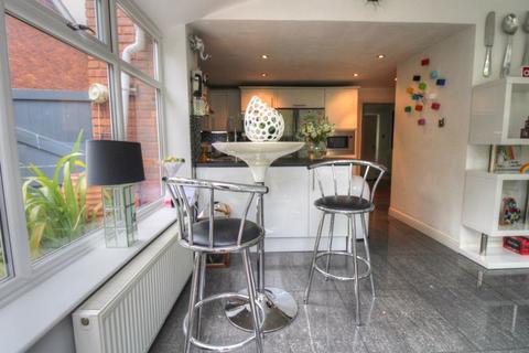 8 Saracen Drive, Sutton Coldfield, B75 7HF