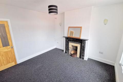 2 bedroom terraced house to rent, Bulwell Lane, Basford, Nottingham, NG6 0BS