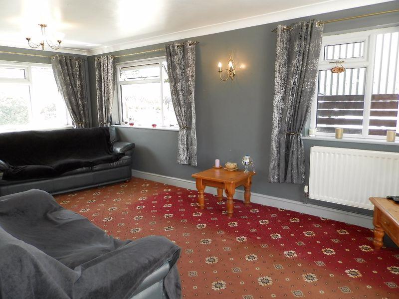 Lounge-Other View