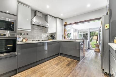 164 Eltham Road, London, SE9 5LN