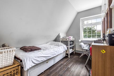 164 Eltham Road, London, SE9 5LN