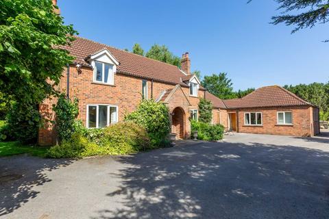 5 bedroom detached house for sale - Main Street, Bielby