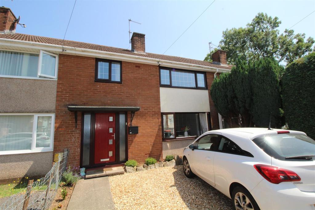 Park End, Langstone, Newport 3 bed terraced house £250,000