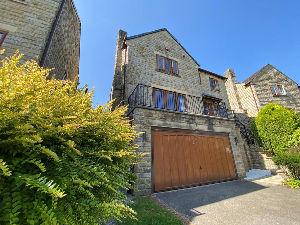 Harefield Park, Birkby, Huddersfield 4 bed detached house £425,000