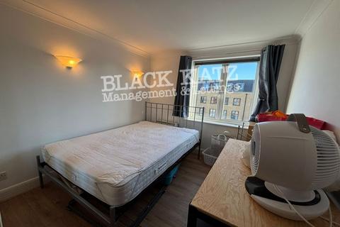 2 bedroom apartment to rent, SW4