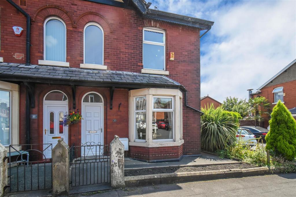 Franklin Road, Blackburn 3 bed end of terrace house £130,000