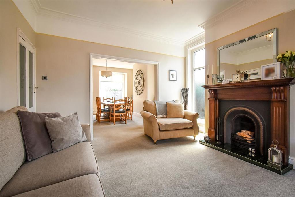 Franklin Road, Blackburn 3 bed end of terrace house £130,000