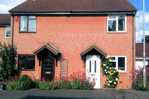 2 Bed House To Rent In Wokingham