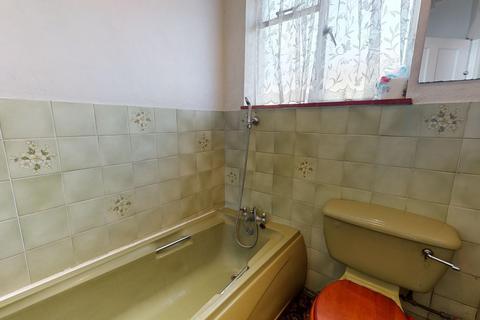 8 Tyson Road, Folkestone, CT19 6JS