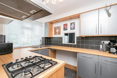 22a Forest Drive, Theydon Bois, Epping, CM16 7EY
