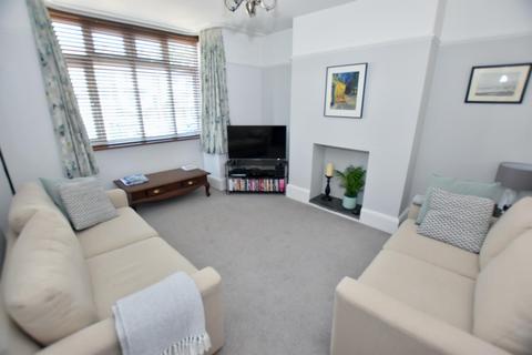 12 Glendower Avenue, Coventry, CV5 8BE