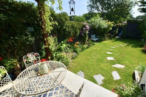 12 Glendower Avenue, Coventry, CV5 8BE