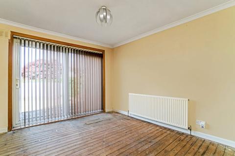 35 Blantyre Crescent, Clydebank, G81 6JN