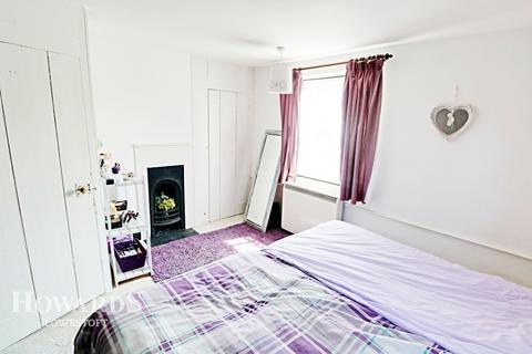2 Back Lane, Lound, Lowestoft, NR32 5NE