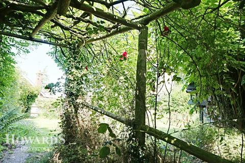 2 Back Lane, Lound, Lowestoft, NR32 5NE