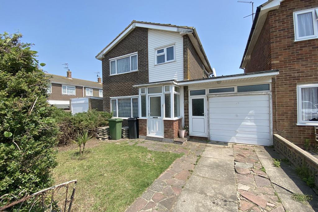 Princes Road, Eastbourne, East Sussex, BN23 3 bed detached house £365,000