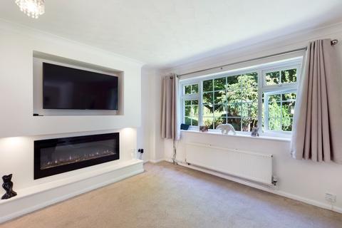 9 Chestnut Road, Watton, Thetford, IP25 6PG