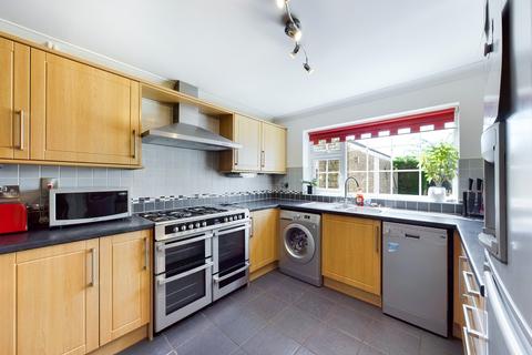 9 Chestnut Road, Watton, Thetford, IP25 6PG