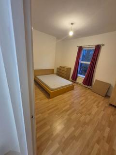 3 bedroom flat to rent, Wilbraham Road, Chorlton Cum Hardy