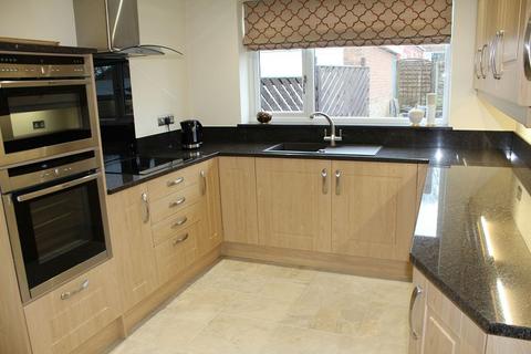 5 Carr Close, South Normanton, Alfreton, DE55 2DQ