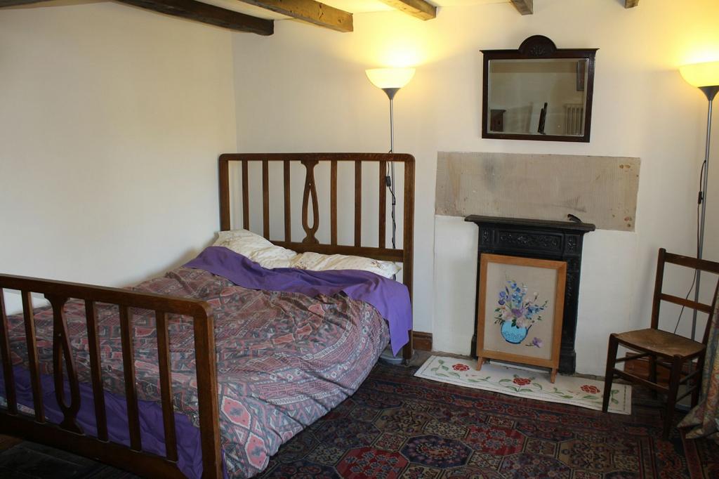 Bedroom 4 Picture 2