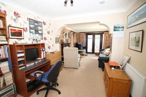 12 Bluebell Close, Thornton-cleveleys, FY5 2ZJ