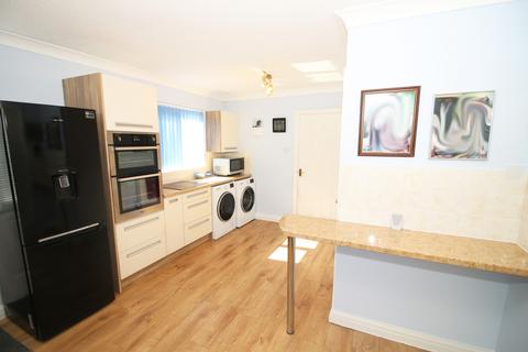 12 Bluebell Close, Thornton-cleveleys, FY5 2ZJ