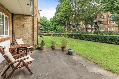 93 Acorn Walk, London, SE16 5DX