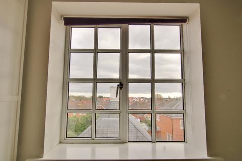 Flat 44, The Malthouse Brewery Lane, Romsey, SO51 8JX