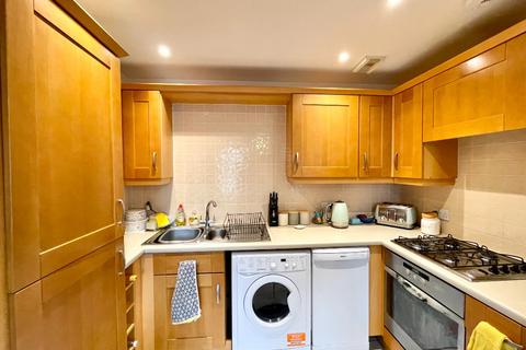 2 bedroom flat to rent - Bishopfields Drive, York, YO26