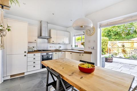 5 Bramswell Road, Godalming, GU7 3JH