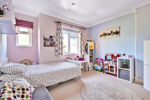 5 Bramswell Road, Godalming, GU7 3JH