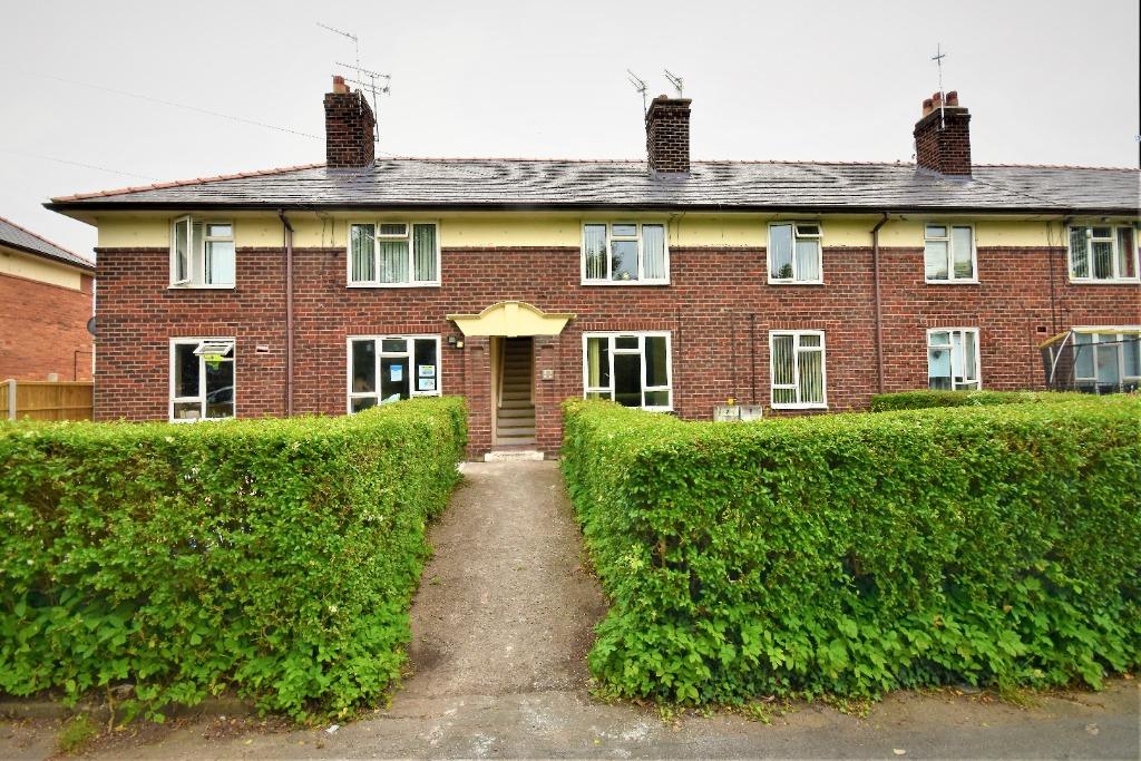 Russell Grove, Wrexham, LL12 2 bed flat £675 pcm (£156 pw)